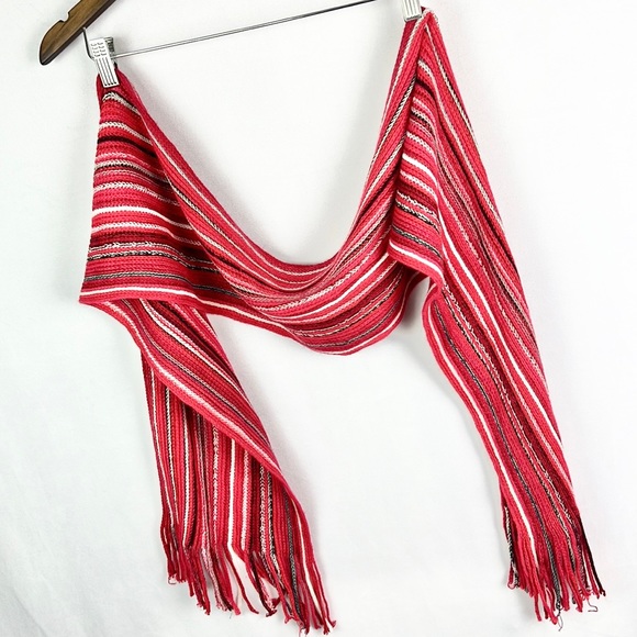 🌹❤️ Random Reds BUNDLE of 9 Scarves!! ❤️🌹 - Picture 9 of 16